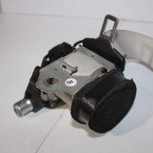 Mercedes Benz W212 E63 AMG Rear Left Seatbelt Pretensioner A2128609785 - Image 6