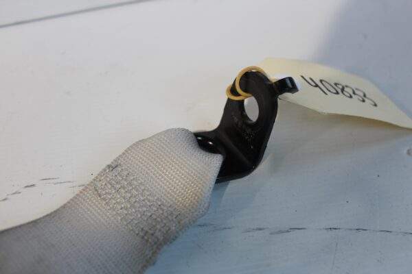 Mercedes Benz W212 E63 AMG Rear Right Seatbelt Pretensioner A2128609885