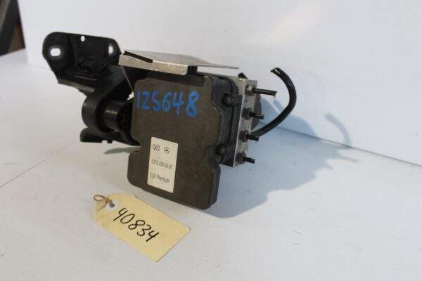 Mercedes Benz W212 E63 ABS Pump Hydraulic Unit A2124310748, A2124300507