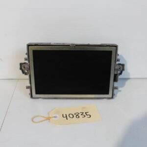 Mercedes Benz W212 E63 Multimedia SATNAV Display Screen A2129002216