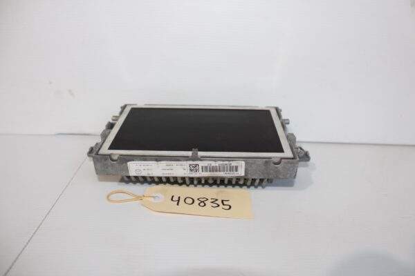 Mercedes Benz W212 E63 Multimedia SATNAV Display Screen A2129002216