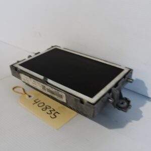 Mercedes Benz W212 E63 Multimedia SATNAV Display Screen A2129002216 - Image 6