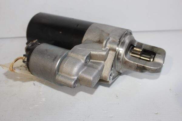 Mercedes Benz W205 C43 AMG Engine Stater Motor A2769064400