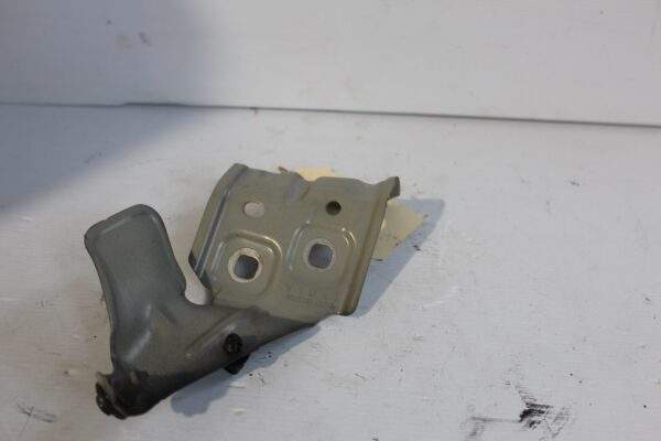 Mercedes Benz W177 A Class Front Left Fender Bracket A1778810100
