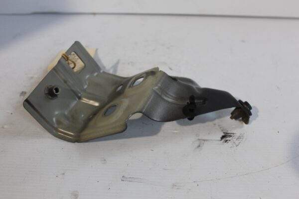 Mercedes Benz W177 A Class Front Left Fender Bracket A1778810100