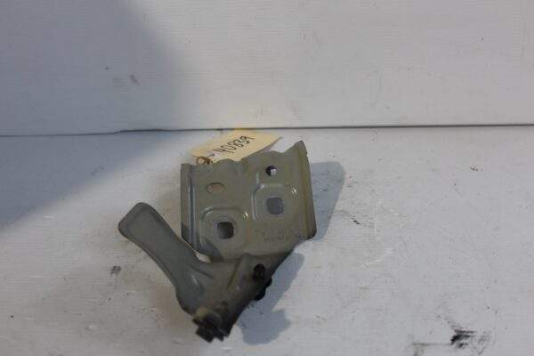 Mercedes Benz W177 A Class Front Left Fender Bracket A1778810100