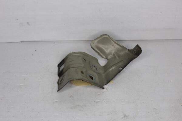 Mercedes Benz W177 A Class Front Right Guard Fender Bracket A1778810200