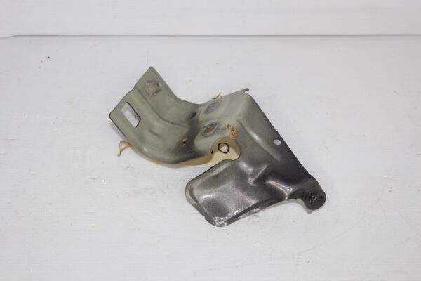 Mercedes Benz W177 A Class Front Right Guard Fender Bracket A1778810200