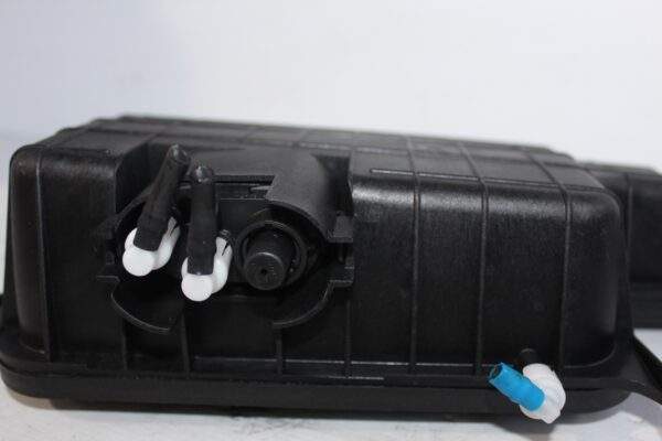 Mercedes Benz W212 E63 AMG Compressed Air Vacuum Tank A0008002719