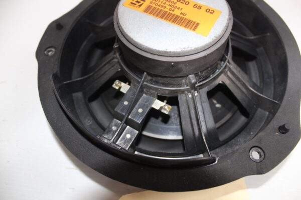 Mercedes Benz W204 C63 AMG Front Right Door Speaker A2048205502