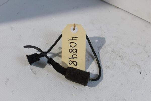 Mercedes Benz W212 E63 USB Port Hub A1728200515