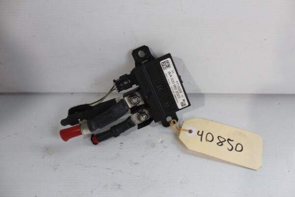 Mercedes Benz Battery Module Backup Relay A0009822023