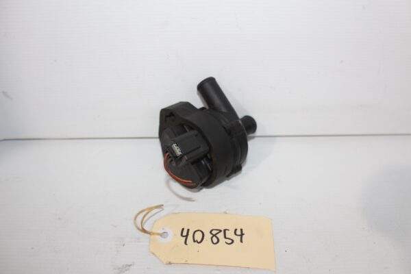 Mercedes Benz Auxiliary Water Coolant Pump A2118350028