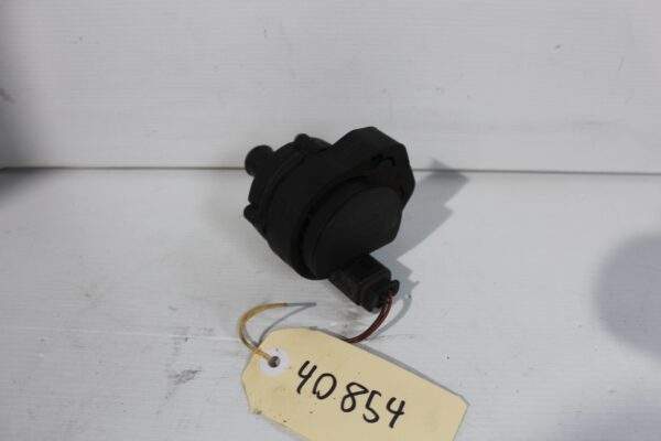Mercedes Benz Auxiliary Water Coolant Pump A2118350028
