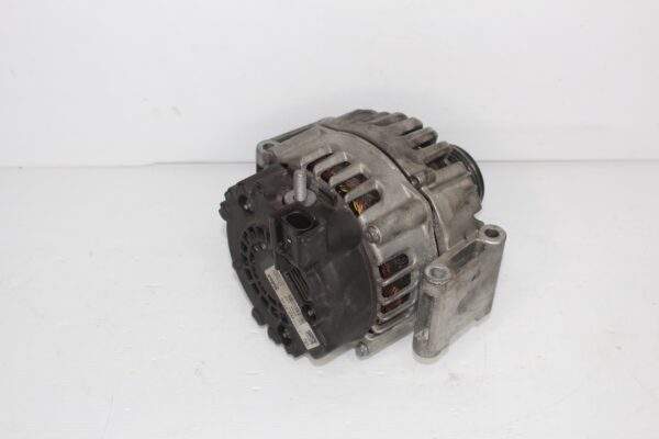 Mercedes Benz W205 C43 AMG M276 Alternator A0009068706