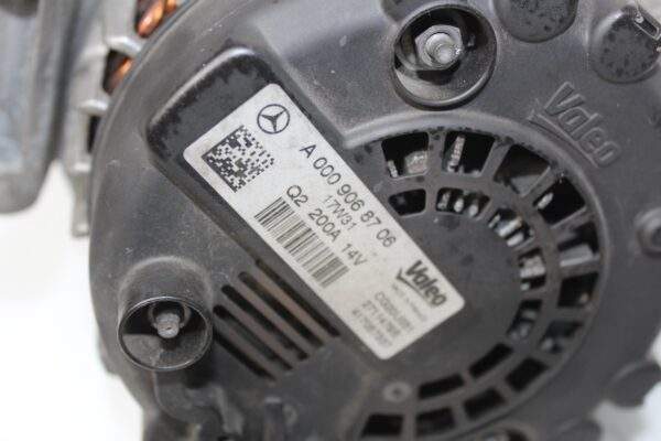 Mercedes Benz W205 C43 AMG M276 Alternator A0009068706