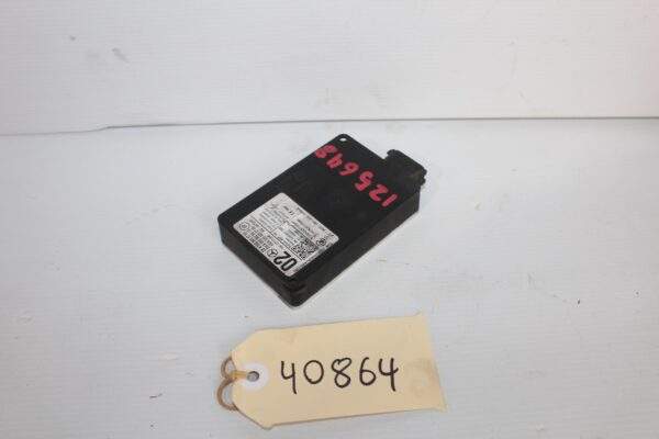 Mercedes Benz Distronic Radar Sensor A0009058702