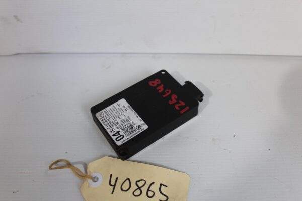Mercedes Benz Distronic Radar Sensor A0009058802