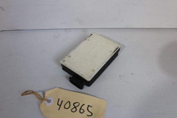 Mercedes Benz Distronic Radar Sensor A0009058802