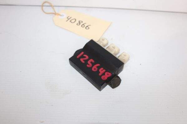 Mercedes Benz W212 E63 Rear Switch Module A2229050606, A2229059800, A2229051010