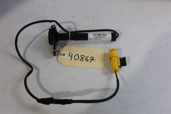 Mercedes Benz W117 CLA Class Bonnet Hood SRS Popper Actuator A1179061000