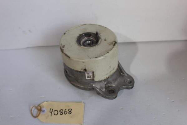 Mercedes Benz C43 AMG Front Left Engine Mount Support A2132402100