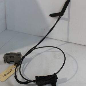 Mercedes Benz W204 W212 C63 E63 Bonnet Lock Latch A2048800260 - Image 8