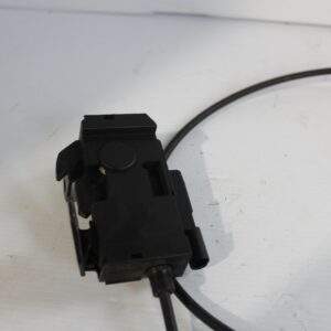 Mercedes Benz W204 W212 C63 E63 Bonnet Lock Latch A2048800260 - Image 6