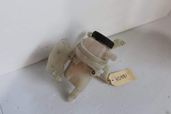 Mercedes Benz W212 E63 Coolant Expansion Tank A2045000649, A2045000949