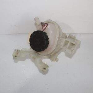 Mercedes Benz W212 E63 Coolant Expansion Tank A2045000649, A2045000949 - Image 6