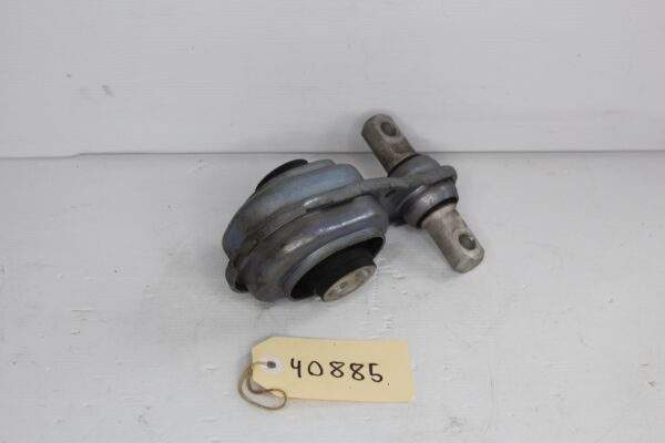 Mercedes Benz W177 W118 Lower Engine Mount A2472400600