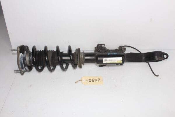 Mercedes Benz W205 C43 AMG Front Right Strut Shock A2053205900, A2053208602