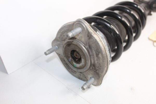Mercedes Benz W205 C43 AMG Front Right Strut Shock A2053205900, A2053208602