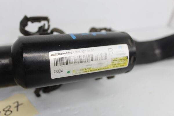 Mercedes Benz W205 C43 AMG Front Right Strut Shock A2053205900, A2053208602