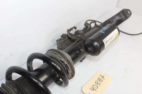 Mercedes Benz W205 C43 AMG Front Right Strut Shock A2053205900, A2053208602