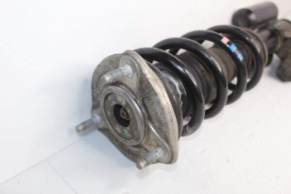 Mercedes Benz W205 C43 AMG Front Left Strut Shock A2053205800, A2053208502