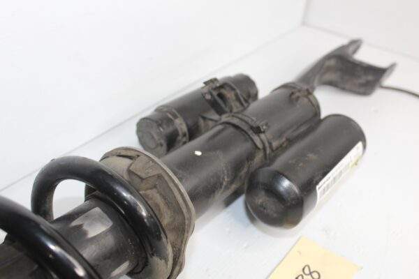 Mercedes Benz W205 C43 AMG Front Left Strut Shock A2053205800, A2053208502