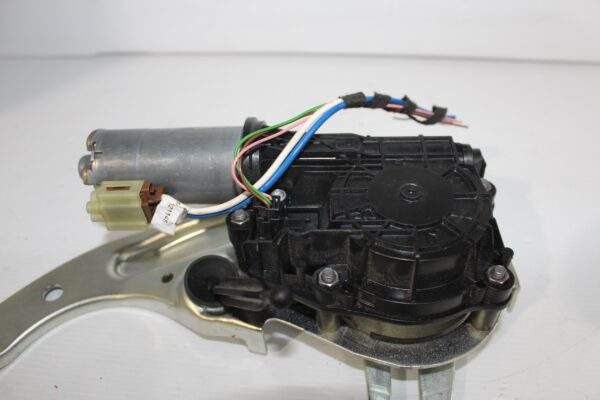 Mercedes Benz W205 C Class Boot Trunk Lift Drive Motor A2058202801