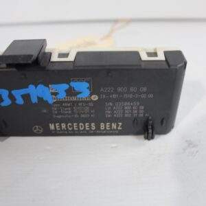 Mercedes Benz W205 C Class Boot Closing Control Unit A2229006008 - Image 3