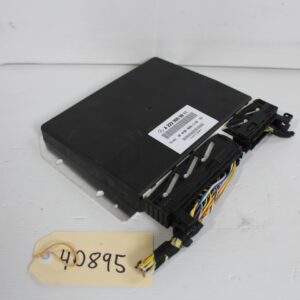 Mercedes Benz W205 C43 Active Suspension Control Unit A2229009811, A2229006213 - Image 2