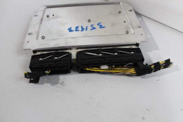 Mercedes Benz W205 C43 Active Suspension Control Unit A2229009811, A2229006213