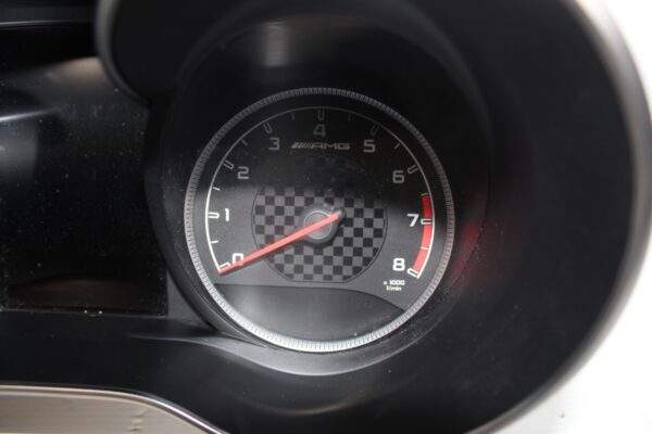 Mercedes Benz W205 C43 AMG Instrument Cluster Speedometer A2059000535