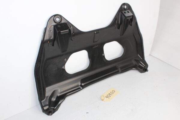 Mercedes Benz W212 E63 Front Lower Mounting Support Stiffening Plate A2126280411