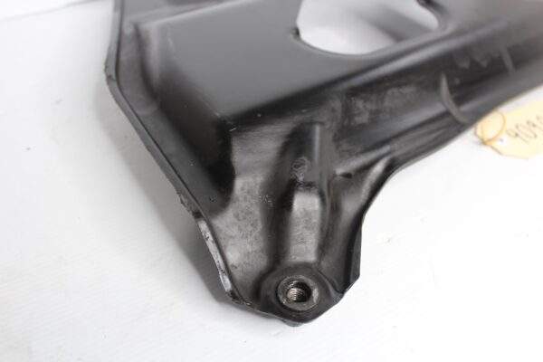 Mercedes Benz W212 E63 Front Lower Mounting Support Stiffening Plate A2126280411