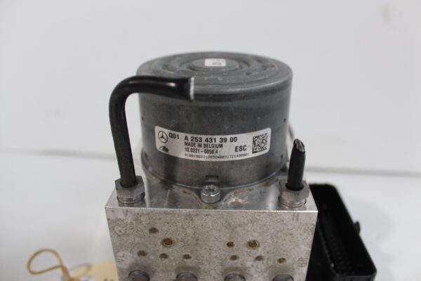 Mercedes Benz W205 C43 AMG ABS Unit Pump Module A2054313712, A2534313800