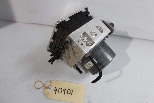 Mercedes Benz W205 C43 AMG ABS Unit Pump Module A2054313712, A2534313800