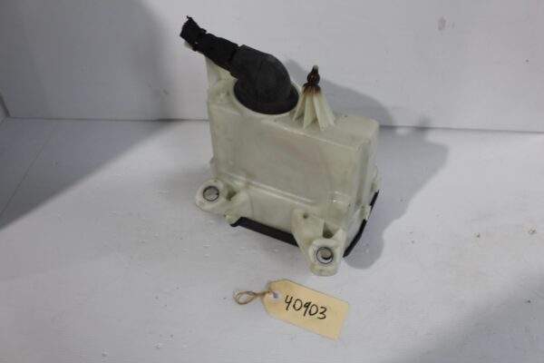 Mercedes Benz W205 C43 Front Fuse Box A2059981301, A2229063202
