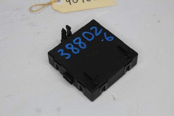 Mercedes Benz W117 CLA Door Control Unit A1669004102
