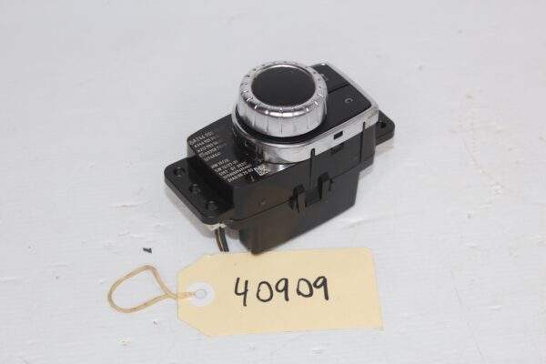Mercedes Benz W176 W117 A CLA Class Multimedia Radio Control Switch A2469001309