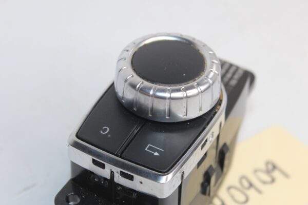 Mercedes Benz W176 W117 A CLA Class Multimedia Radio Control Switch A2469001309